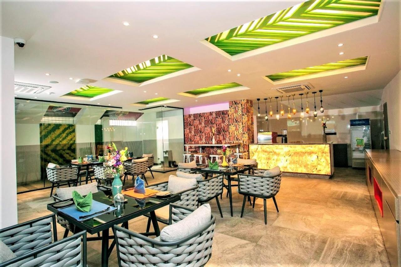 Hotel Omni Residency Дакка Екстер'єр фото